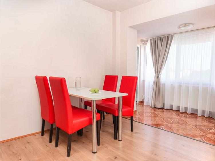 Apartament cu 2 camere decomandat, mobilat în Lipovei