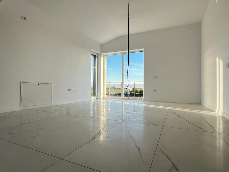 Penthouse cu 2 camere decomandat, mobilat în Braytim