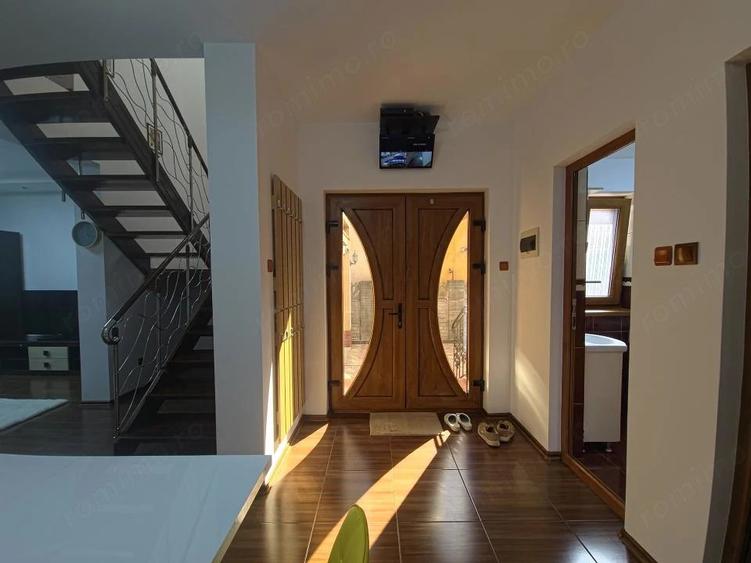 Casă cu 3 camere cu Teren 200 Mp în Cumpăna