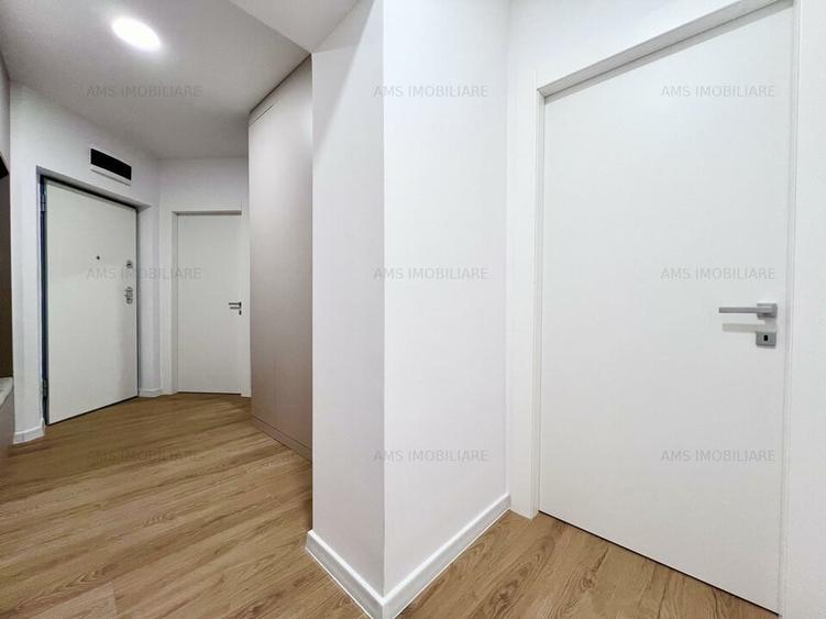 Apartament cu 2 camere semidecomandat, mobilat în Pipera