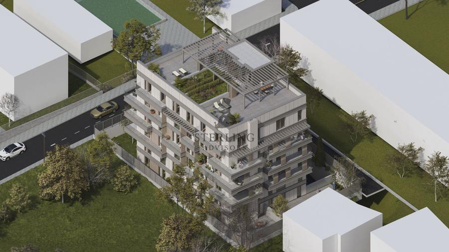 Penthouse cu 4 camere decomandat în Nord