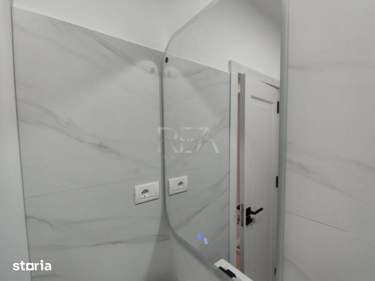 Apartament cu 3 camere în Centrul Civic