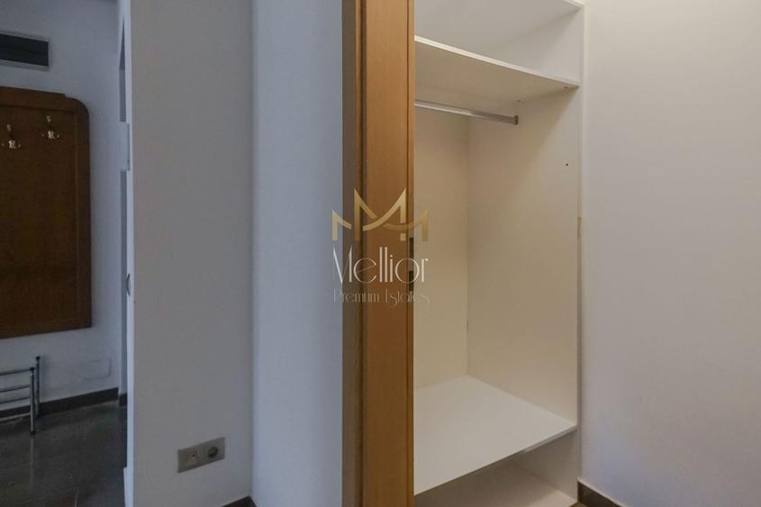 Apartament cu 2 camere semidecomandat, mobilat în Central