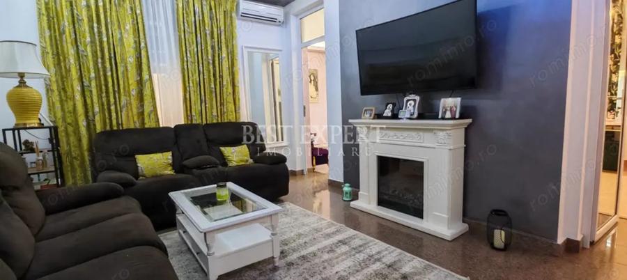 Apartament cu 4 camere decomandat, mobilat în Cișmigiu