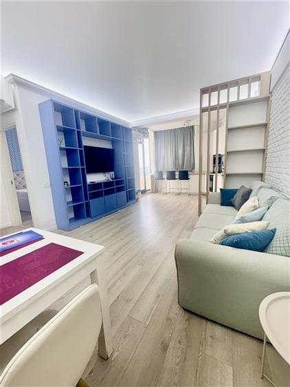 Apartament 2 Camere Superb Prima Linie la Mare - 1