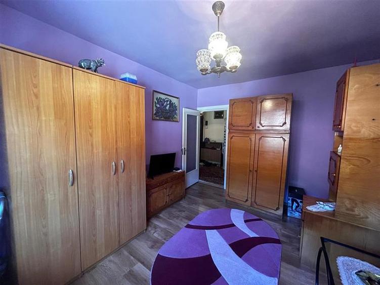Apartament cu 2 camere decomandat în Luncă