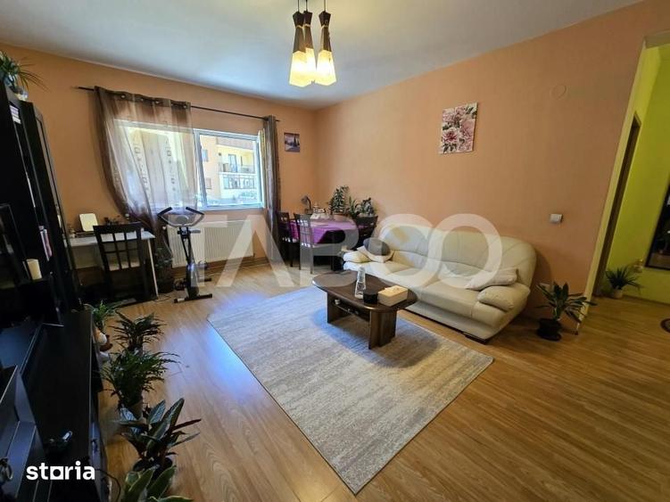 Apartament cu 2 camere decomandat în Est