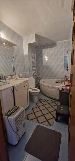 Apartament cu 2 camere decomandat în Gara