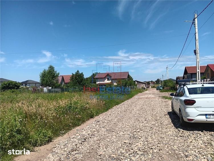 Teren de 500 mp, în Miroslava