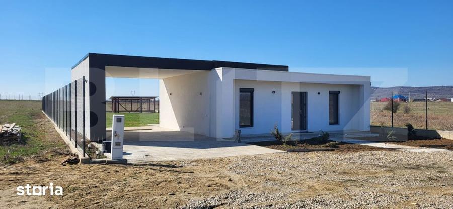 Casă cu 4 camere cu Teren 875 Mp în Oșorhei