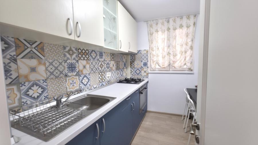 Inchiriere 3 camere Metrou Iancului, et. 4. - 6