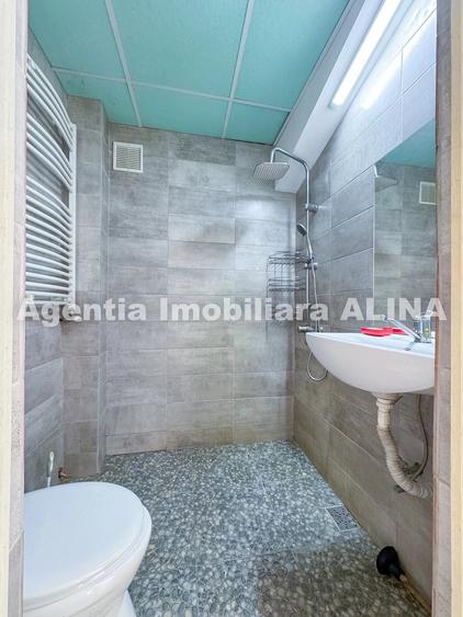 Apartament cu 2 camere semidecomandat în Dacia