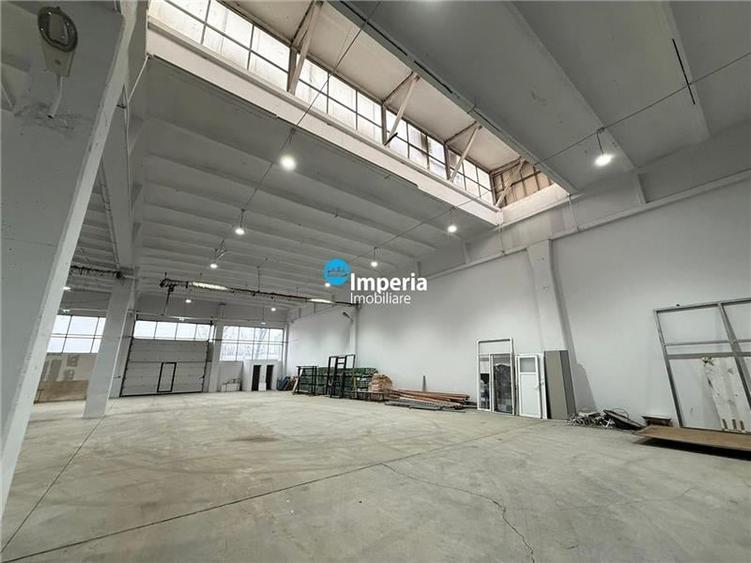 Spațiu industrial, de 700 mp, în Baza 3