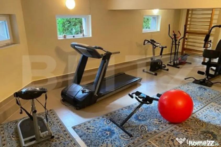 Casă cu 3 camere cu Teren 1445 Mp în Central