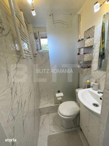 Microapartament de vanzare, 2 camere, etaj 3 - zona Centrala