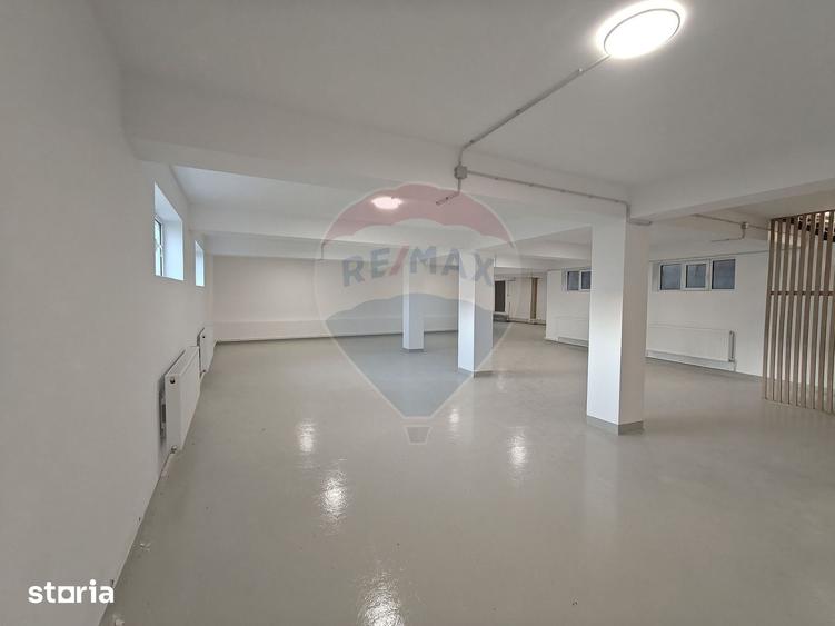 Spațiu comercial, de 535.37 mp, în Central