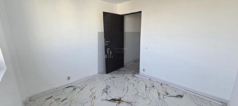 Apartament cu 2 camere decomandat în Brâncoveanu