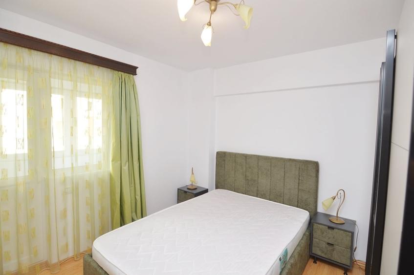 Apartament cu 3 camere decomandat în Iancului
