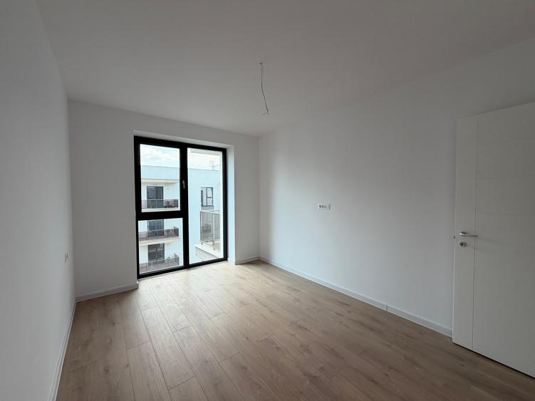 Apartament cu 2 camere decomandat în Theodor Pallady