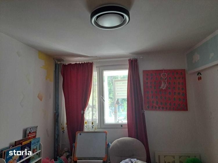 Apartament cu 4 camere în Titan