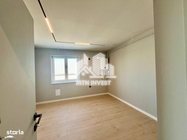 Apartament cu 3 camere în Cristian