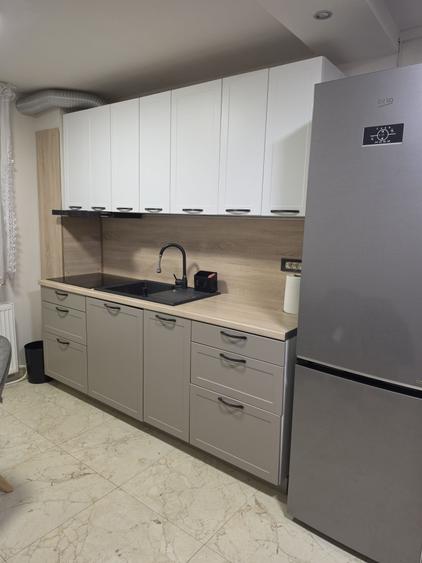 Apartament cu 2 camere decomandat în Groși