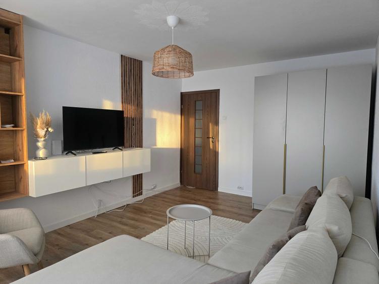 Apartament cu 2 camere decomandat, mobilat în Sub Arini