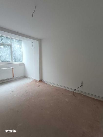 Apartament cu 3 camere în Țiglina 2