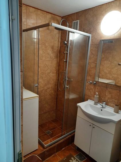 Garsonieră decomandată în Zorilor