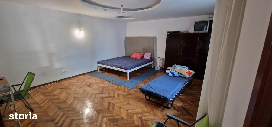 Casă cu 2 camere cu Teren 222 Mp în Rudului