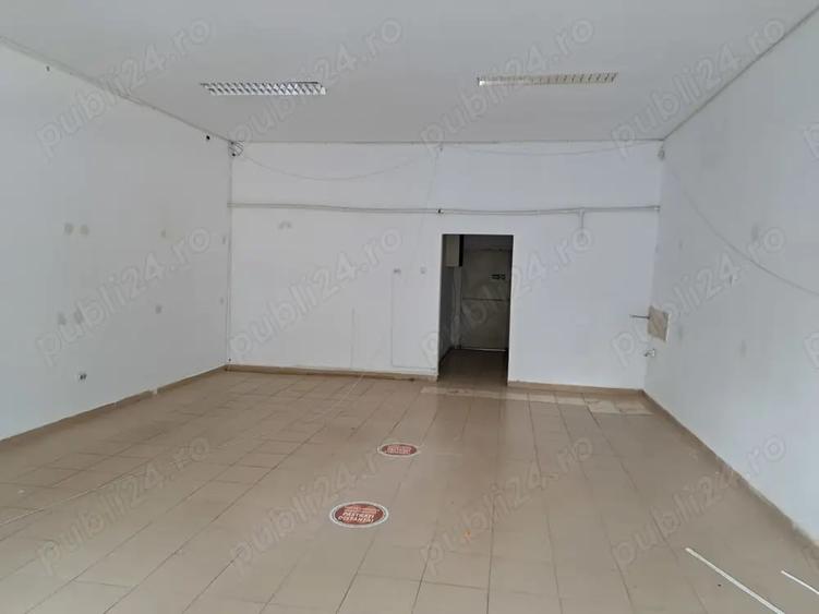 Spațiu comercial, de 100 mp, în Micro 14