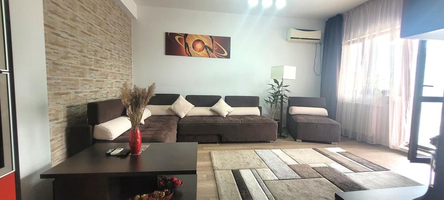 Penthouse cu 3 camere decomandat în Titan