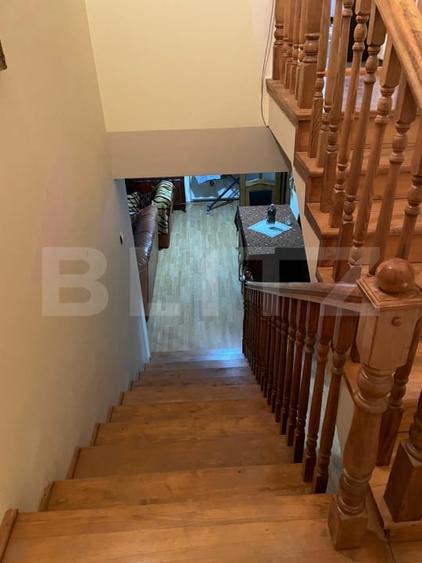 Duplex cu 6 camere cu Canalizare în Nord