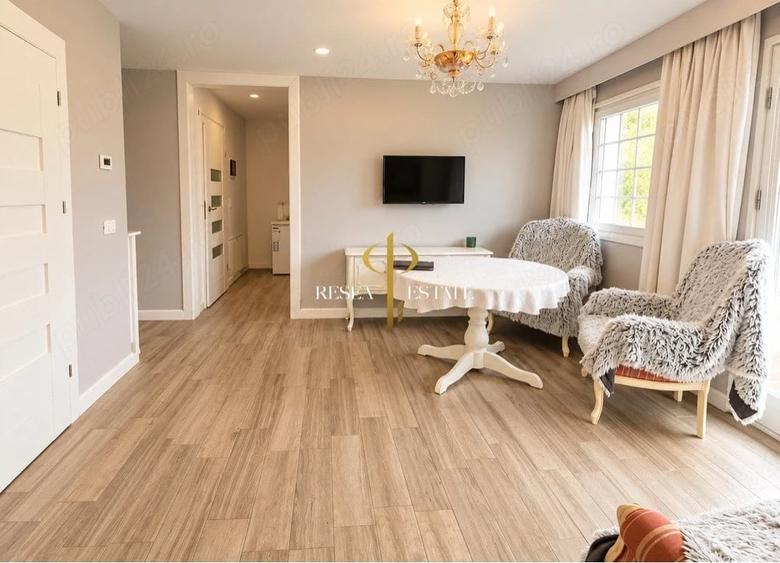 Apartament cu 2 camere semidecomandat în Ghiroda