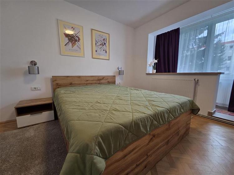 Apartament cu 3 camere semidecomandat, mobilat în Gării