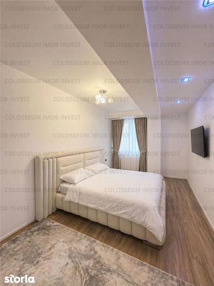 Apartament cu 3 camere decomandat în Tractorul