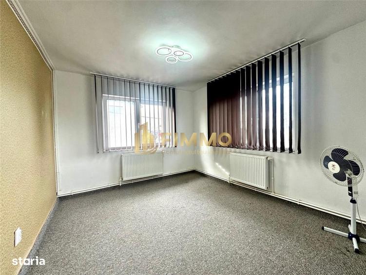 Spațiu comercial, de 80 mp, în Obcini