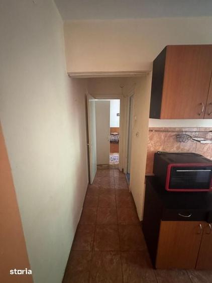 Apartament cu 2 camere decomandat în Calea București