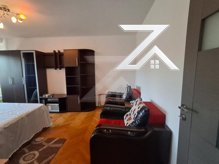 Apartament cu 3 camere decomandat, mobilat în Brazda lui Novac