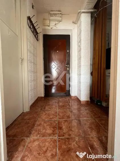 Vanzare 2 camere central etaj 3 mobilat+utilat Gaesti - 7