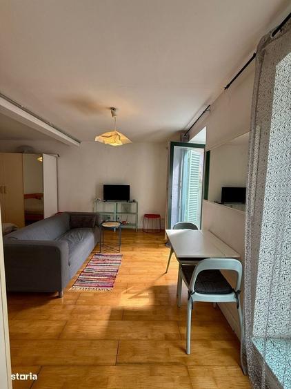 Casă cu 4 camere cu Teren 50 Mp în Ultracentral