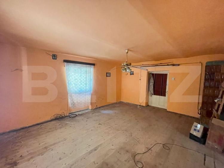 Apartament cu 3 camere semidecomandat în Ultracentral