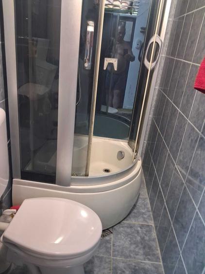 Apartament cu 3 camere decomandat în Dorobanți
