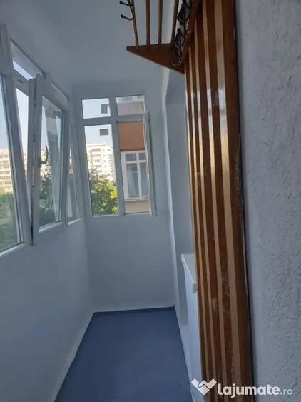 Apartament cu 3 camere decomandat în Turda