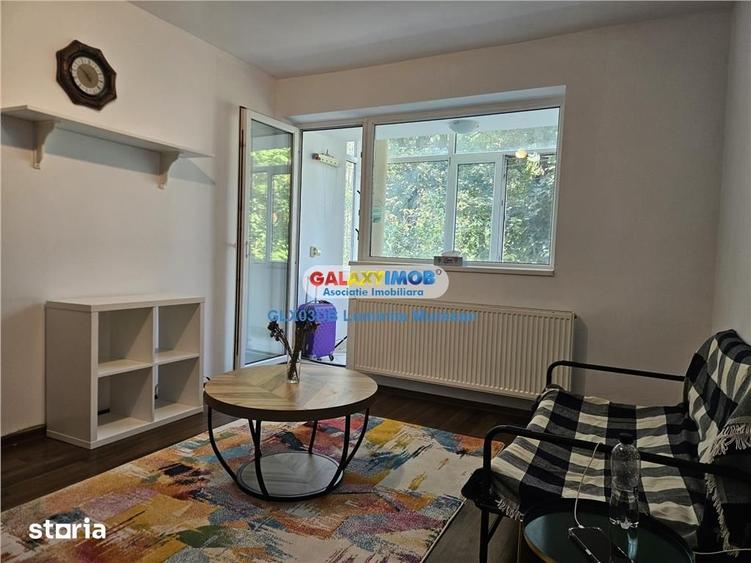 Apartament cu 2 camere semidecomandat în Aleea Trandafirilor