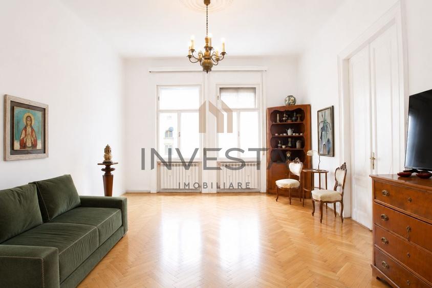 Apartament cu 3 camere semidecomandat, mobilat în Ultracentral
