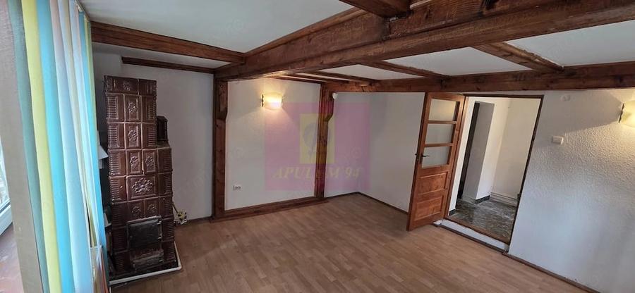 Casă cu 5 camere cu Teren 251 Mp în Zamora