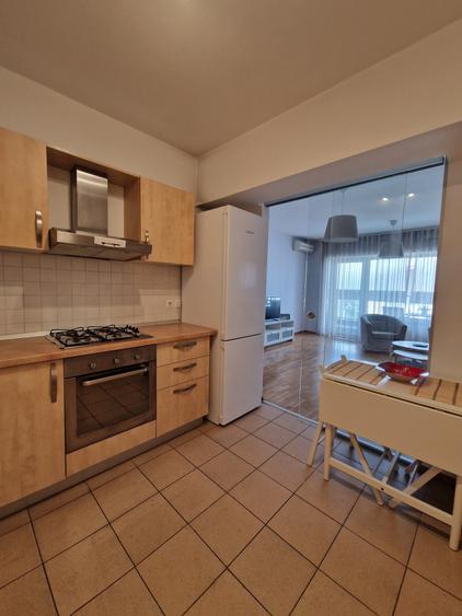 Apartament cu 2 camere semidecomandat în Dristor
