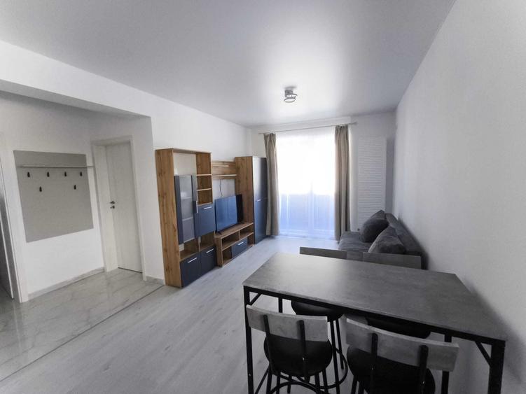 Apartament cu 2 camere semidecomandat în Militari