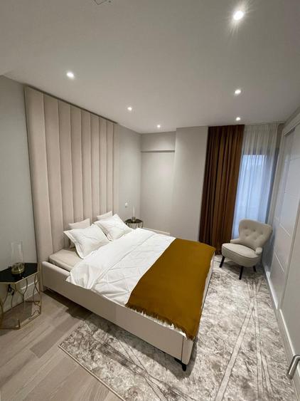 Apartament cu 3 camere decomandat, mobilat în Pipera